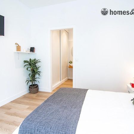 Enorme Apartamento Con 4 Banos ซานติอาโก เด กอมโปสเตลา ภายนอก รูปภาพ